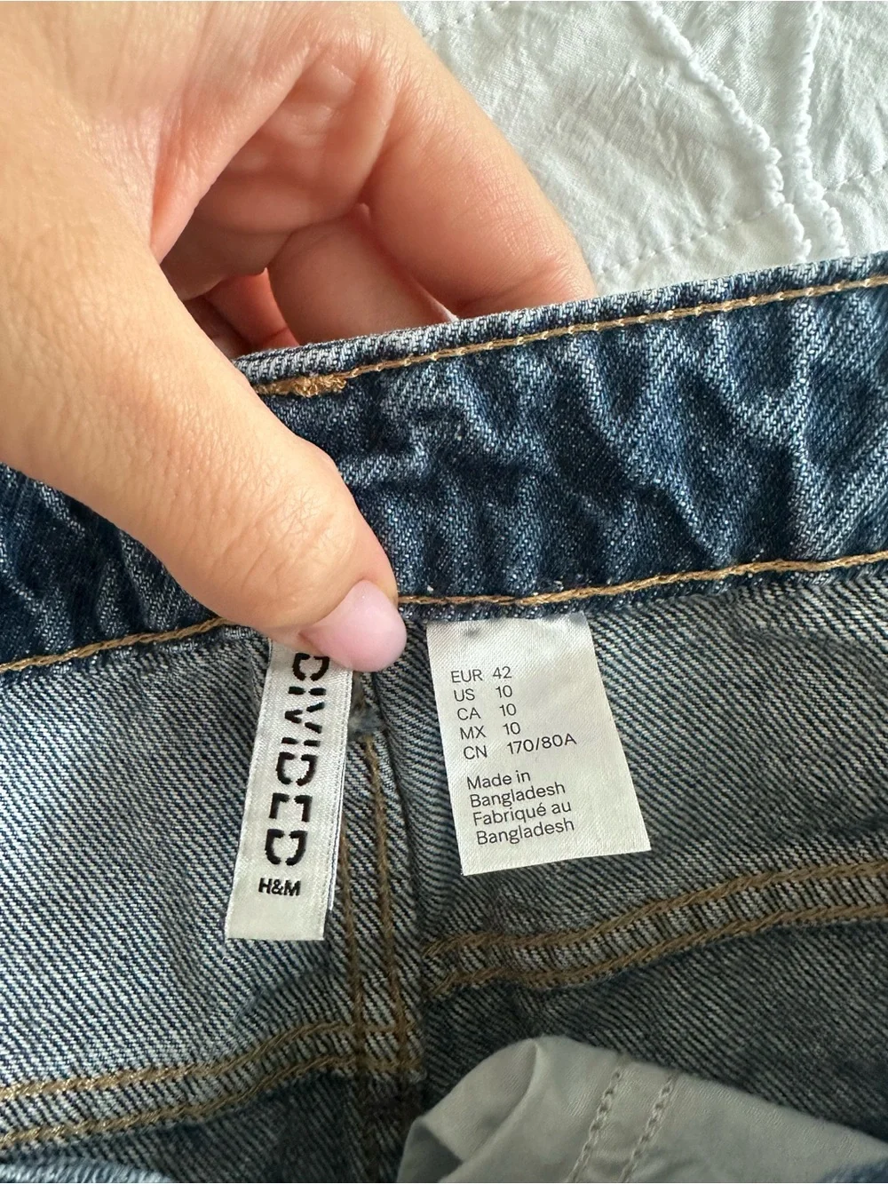 H&M Divided BARREL-LEG HIGH-WAIST JEANS